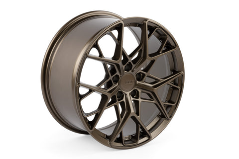 APR A02 Flow Formed 19x8.5 / 5x112 / ET45 / 66.5mm Bore / Bronze Wheel - WHL00039