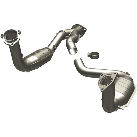 MagnaFlow Conv DF 03-06 Chevy SSR 5.3/6.0 OEM - 49580