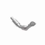 MagnaFlow Direct Fit Catalytic Converter 10-11 Chevrolet Camaro V6 3.6L - 551673