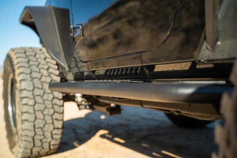 DV8 Offroad 07-18 Jeep Wrangler JK 2 Door Body/Pinch Weld Mounted Side Steps - SRJK-09