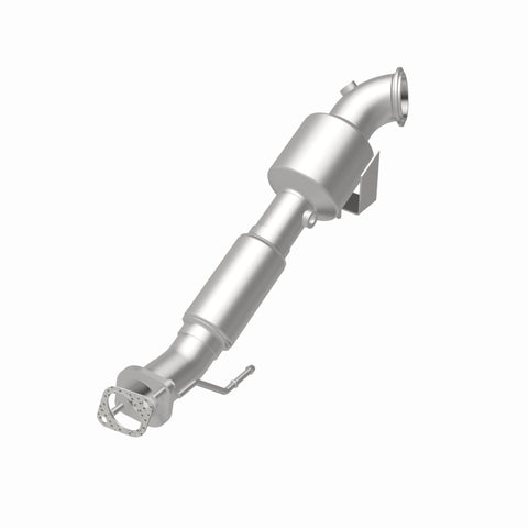 MagnaFlow 13-16 Ford Focus ST L4 2.0L California Grade Direct-Fit Catalytic Converter - 5561633