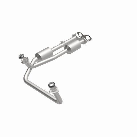 MagnaFlow Direct Fit Catalytic Converter California Grade 96-00 GM Tahoe/Yukon/Escalade 5.7L - 4451453