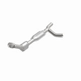 MagnaFlow Conv DF 01-03 Ford E150 4.2L Passenger Side - 93151
