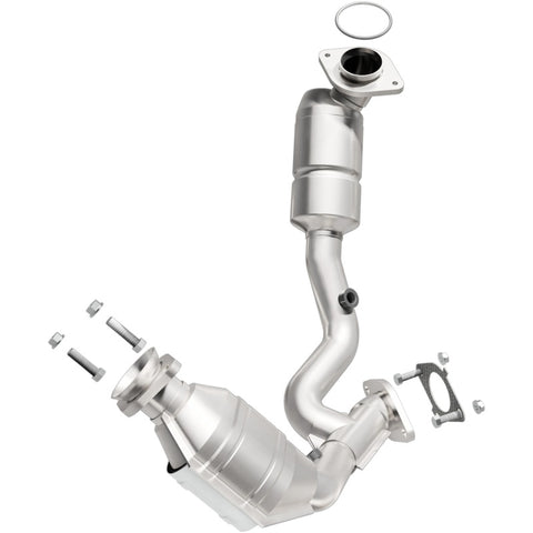 MagnaFlow Direct Fit Catalytic Converter 00-03 Ford Taurus 3.0L fron - 444226