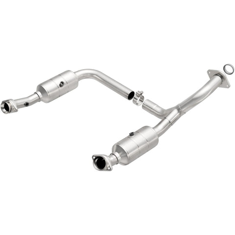 MagnaFlow DF Catalytic Conv 06-09 Ford Explorer 4.6L Y-Pipe Assy/07-09 Explorer Sport Trac 4.6L - 49672