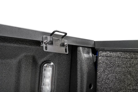 Extang 22-23 Nissan Frontier (6ft. 1in. Bed) Solid Fold ALX - 88962