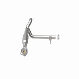 MagnaFlow 01-03 Ford F150 XL/XLT V6 4.2L OEM Grade / EPA Compliant Direct-Fit Catalytic Converter - 21-249