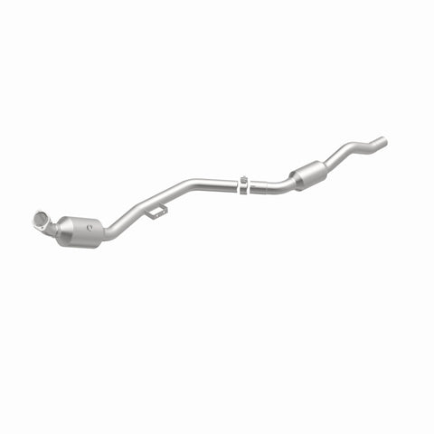 MagnaFlow Conv Direct Fit OEM 2007 Mercedes-Benz E350 Underbody - 69.125in Length - 5411666
