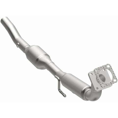 MagnaFlow DF Catalytic Conv 99-01 VW Beetle / 99-03 Golf / 99-02 Jetta 2.0L Single Outlet Manifold - 23710