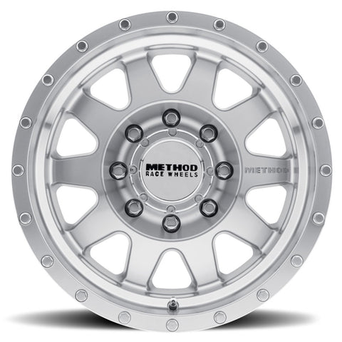 Method MR301 The Standard 18x9 +18mm Offset 8x170 130.81mm CB Machined/Clear Coat Wheel - MR30189087318