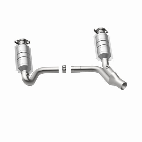 MagnaFlow Direct Fit Catalytic Converter Raider 2006 8 4.7L - 24398