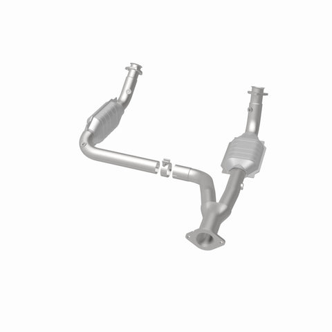MagnaFlow Conv DF 00-01Tahoe/Yukon V8 5.7L - 93603