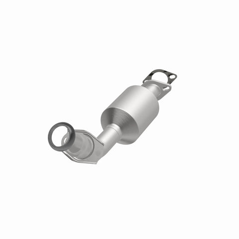 MagnaFlow Pre-OBDII Direct Fit Catalytic Converter 79-85 Dodge Ram 50 2.0L/2.6L - 3391238