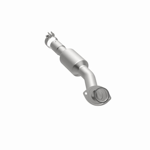 MagnaFlow Direct Fit Catalytic Converter 09-12 Toyota RAV4 2.5 3.5 Underbody - 52544