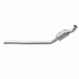MagnaFlow Direct Fit Catalytic Converter 2006-2011 R350 3.5 L Underbody - 52177