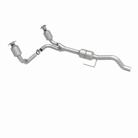 MagnaFlow Direct Fit Catalytic Converter 00-03 Durango 4WD 4.7L - 458047
