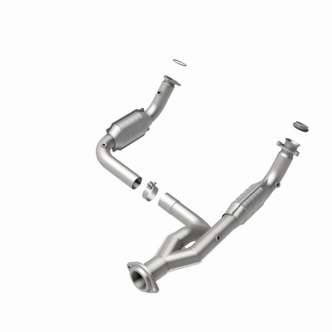 MagnaFlow Conv DF 07-09 Hummer Truck H2 Y-Pipe Assy - 49679