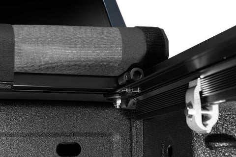 Lund 07-17 Chevy Silverado 1500 (6.5ft. Bed) Genesis Elite Roll Up Tonneau Cover - Black - 96893
