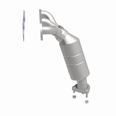 MagnaFlow Direct Fit Catalytic Converter 04-05 Suz Verona2.5 Manifold Rear - 50912