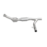 MagnaFlow Direct Fit Catalytic Converter 99-00 Ford Trucks 5.4L - 447116