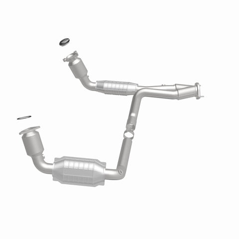 MagnaFlow Direct Fit Catalytic Converter 99-00 Chevy Pickups 4.3L - 447284