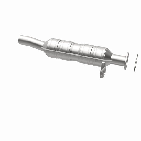 MagnaFlow Direct Fit Catalytic Converter 07-08 E-350 Super Duty 5.4 & 6.8 L OEM Underbody - 52228