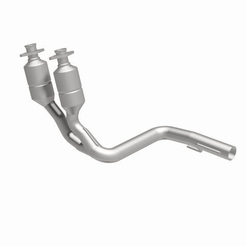 MagnaFlow Direct Fit Catalytic Converter 99-01 Grand Cherokee Front 4.7L - 458053