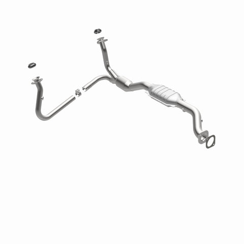 MagnaFlow Direct Fit Catalytic Converter 01-05 Chevy Blazer 4.3L 4WD - 49897