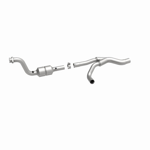 MagnaFlow Direct Fit Catalytic Converter 04-06 Dodge Durango 5.7L Passenger Side - 49499