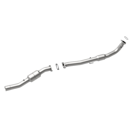 MagnaFlow Direct Fit Catalytic Converter 05 Silverado 2500HD 6.0L - 51949