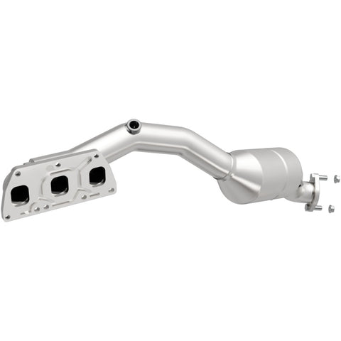 MagnaFlow Direct Fit Catalytic Converter 05-09 Audi A8 6.0L - 51161