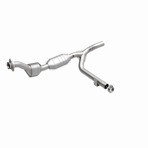 MagnaFlow Direct Fit Catalytic Converter 99 Ford F-150 4.6L - 23082