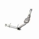 MagnaFlow Direct Fit Catalytic Converter 03 Lincoln Navigator 5.4L - 51081