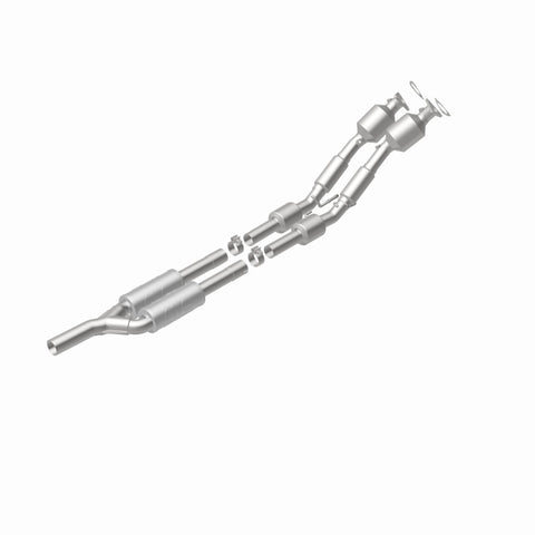 MagnaFlow Direct Fit Catalytic Converter 2012-2015 Passat (B7) 3.6L V6 OEM Grade - 52938