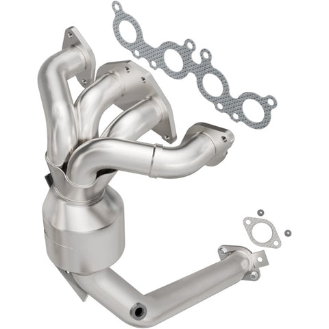 MagnaFlow Conv DF 05-11 Volvo XC90 4.4L Front - 24361