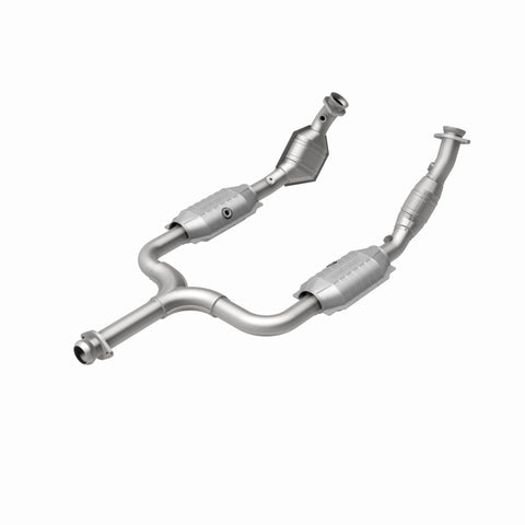 MagnaFlow Direct Fit Catalytic Converter 99/01-03 Ford Mustang 3.8L - 444063