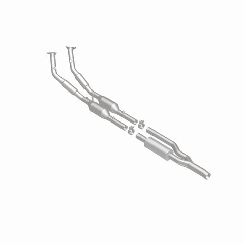 MagnaFlow Direct Fit Catalytic Converter California Grade 06-09 Audi A3 Quattro 3.2L - 5461873