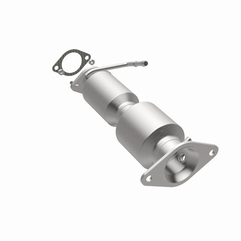 MagnaFlow Direct Fit Catalytic Converter 13-15 Hyundai Veloster 1.6L Underbody - 52855