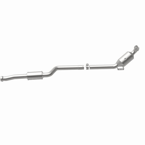 MagnaFlow 11-12 Mercedes-Benz C300 3.0L OEM Grade Direct Fit Catalytic Converter - 21-497