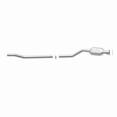 MagnaFlow Direct Fit Catalytic Converter 01-03 Caravan/Voyager 3.3L - 51155