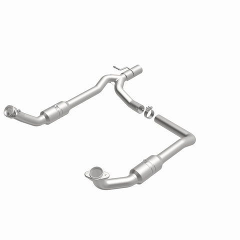 MagnaFlow Direct Fit Catalytic Converter 2009-2012 E-150 5.4 L Underbody - 52294