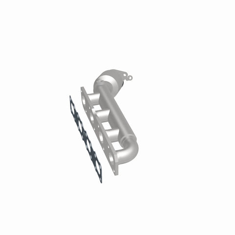 MagnaFlow Direct-Fit California Manifold Catalytic Converter 04-06 Nissan Titan 5.6L V8 - 4451500