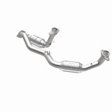 MagnaFlow Direct Fit Catalytic Converter 96-99 Ford Taurus3.0L 50S - 444033