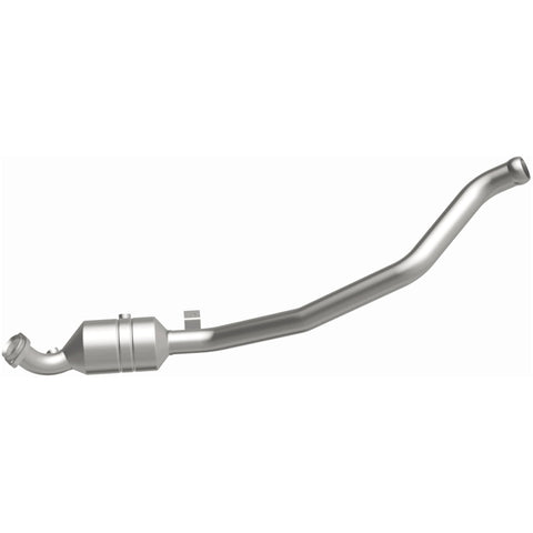 Magnaflow Conv DF 2006-2011 R350 3.5 L Underbody - 52178