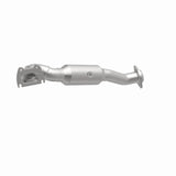 MagnaFlow Direct Fit Catalytic Converter 15-19 Ram 1500 3.6L OEM Grade Fed/EPA Compliant Manifold - 22-177