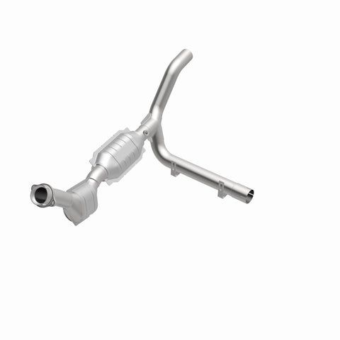 MagnaFlow Direct Fit Catalytic Converter 97-98 Ford F-150 4.6L - 447140