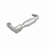 MagnaFlow Direct Fit Catalytic Converter 99-00 Ford Exped 4.6L - 51278