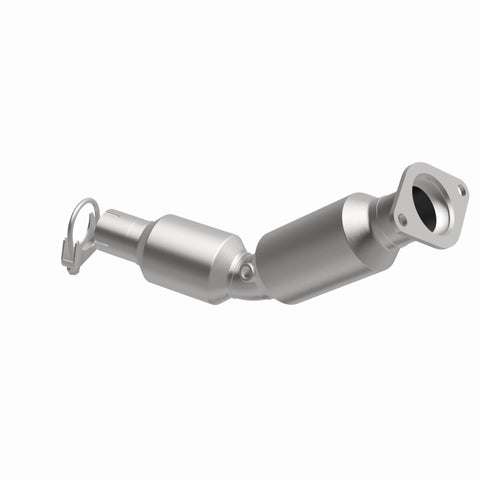Magnaflow Conv DF 2010-2015 Prius L4 1.8 OEM Underbody - 52455