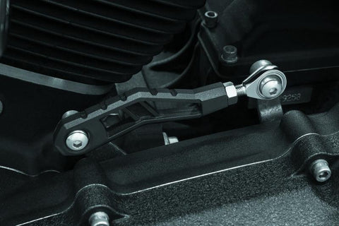 Kuryakyn Riot Shift Linkage Dynas With Mid-Controls - Satin Black - 3571