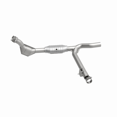 MagnaFlow Conv DF 99-00 Ford F-150 4.2L 50S - 447142